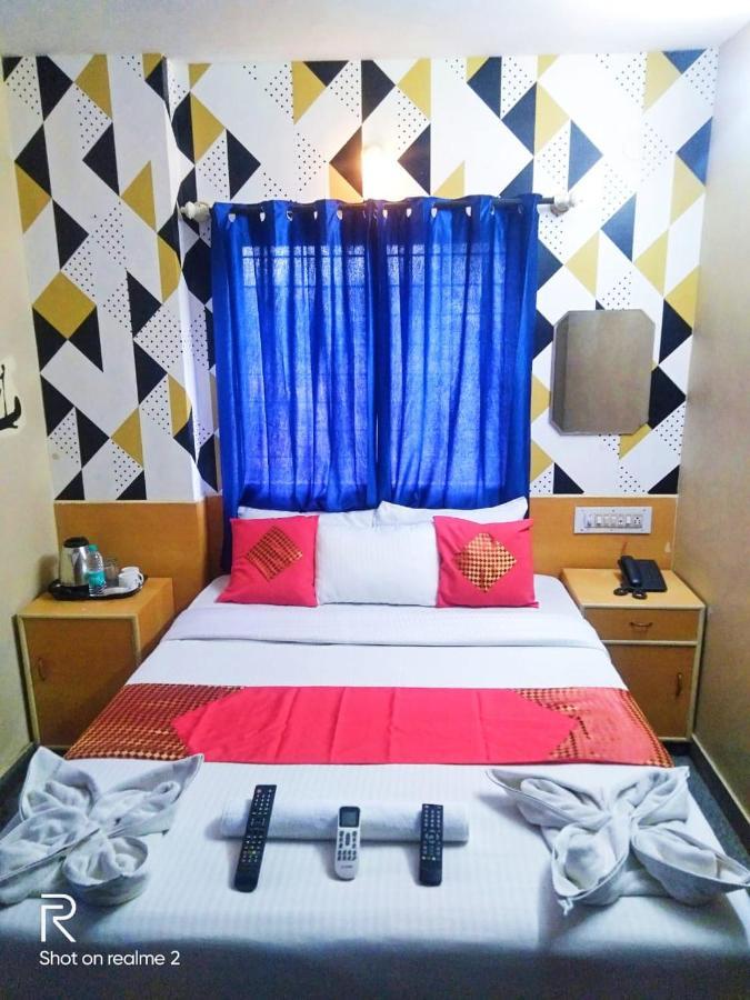 Oyo 75854 Hotel Harsha Residency Bengaluru Zewnętrze zdjęcie